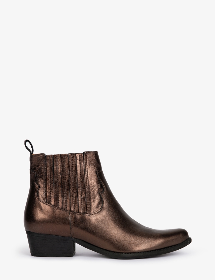 frontier-metallic-leather-boot-walnut-1